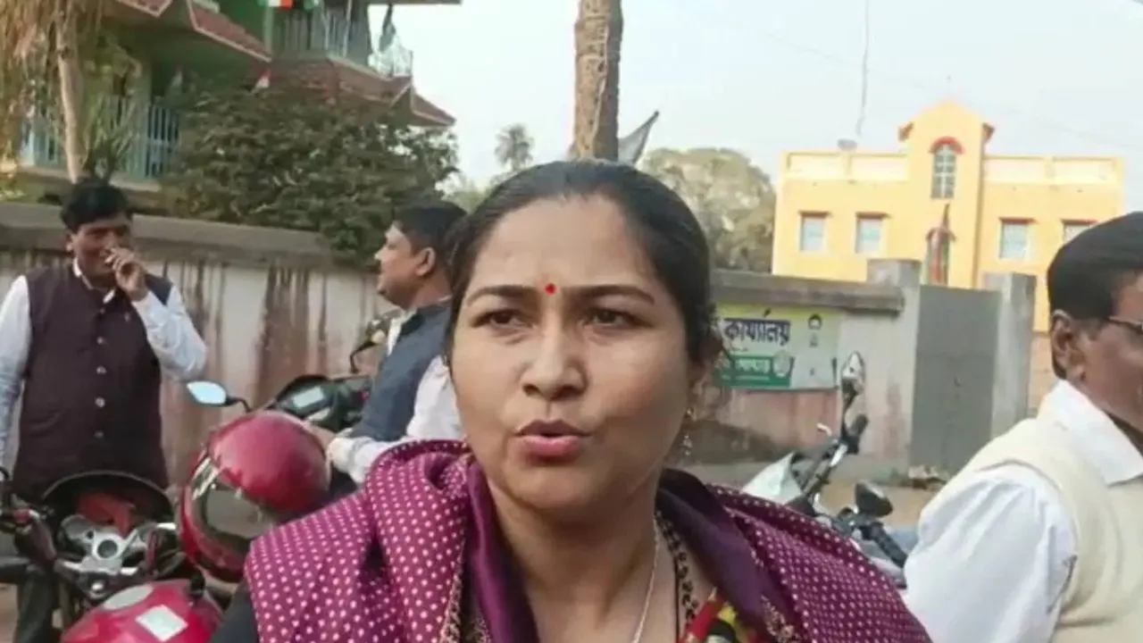 Aparupa Poddar is in contact with BJP claims BJP candidate Kabir Shankar Bose