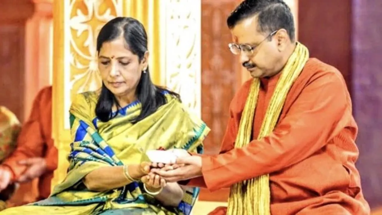 Sunita Kejriwal, Arvind Kejriwal Arrested