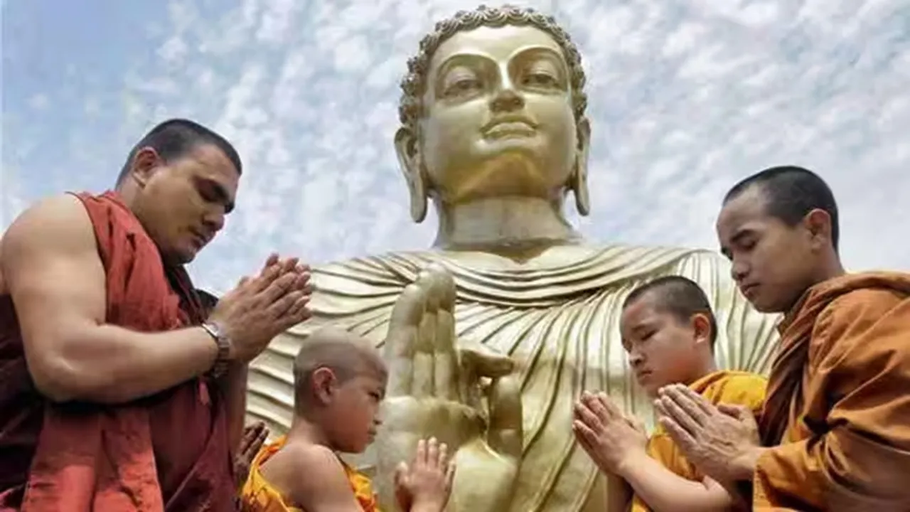 Conversion to Buddhism