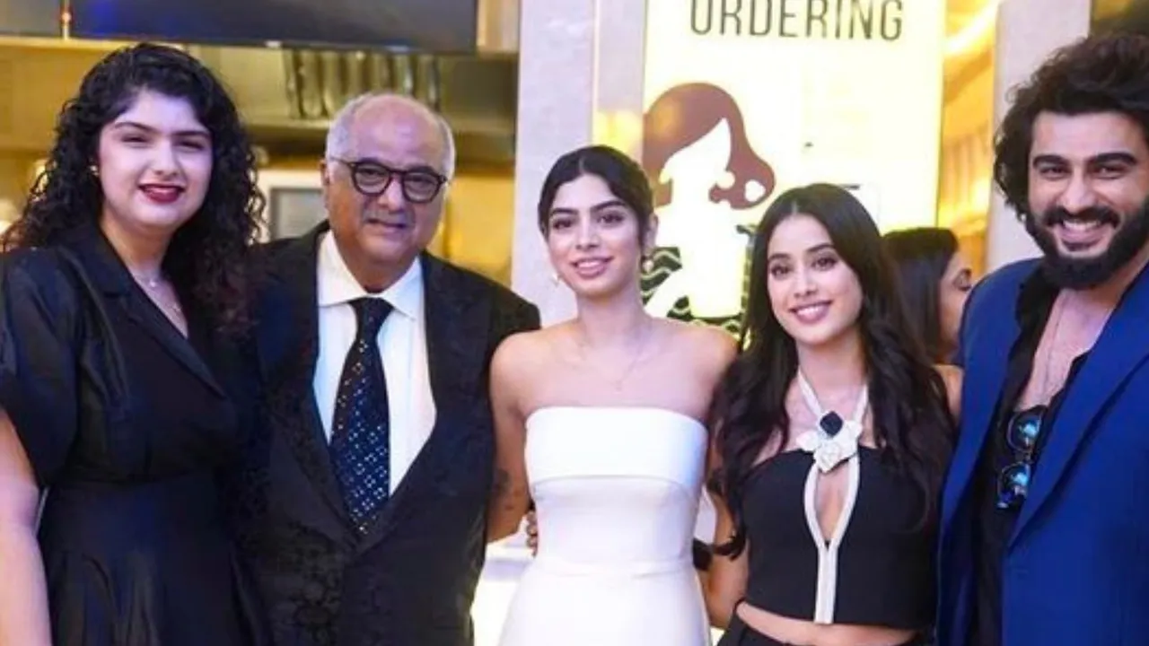 boney kapoor, arjun kapoor, khushi kapoor, janhvi kapoor