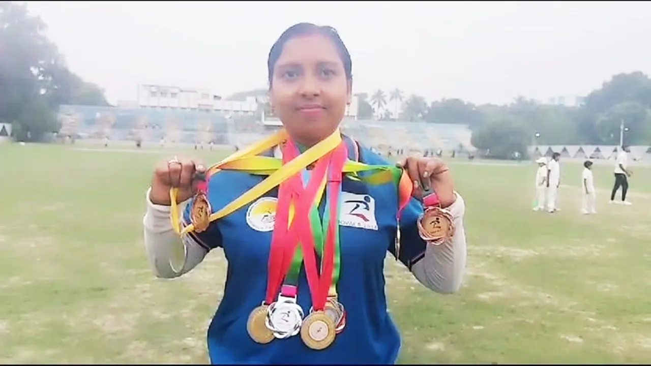 Supriya Das, Malda, gold medal, International Competition, Bangladesh