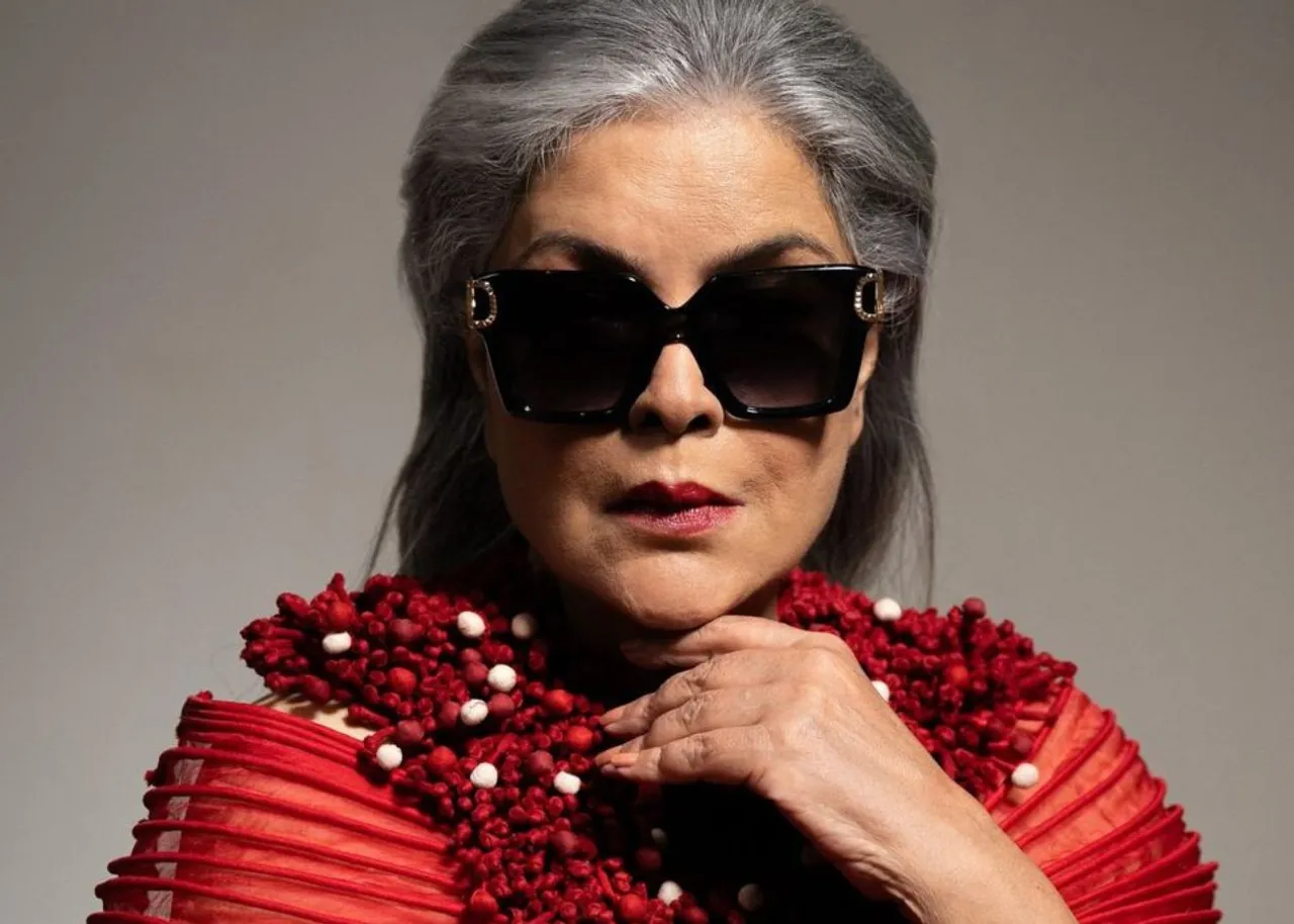 Zeenat Aman, Zeenat Aman Networth