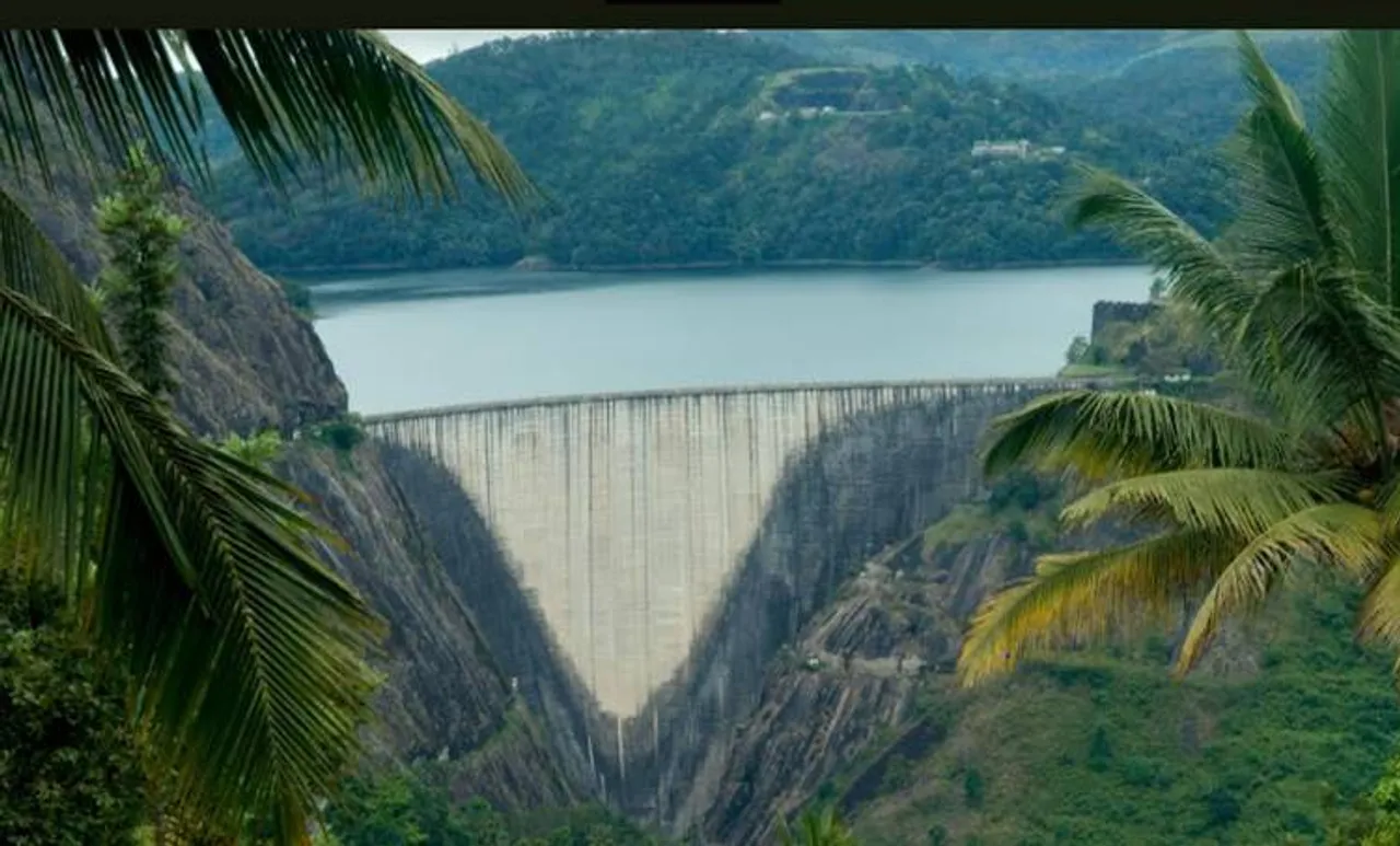ഇടുക്കി അണക്കെട്ടിലെ ജലനിരപ്പ് വീണ്ടുമുയർന്ന് 2396.08 അടിയിലെത്തി