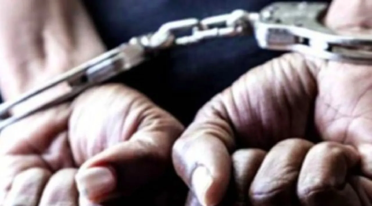 Former DGP Ravindranath son Arun arrested for cocochine trafficking Tamil News 