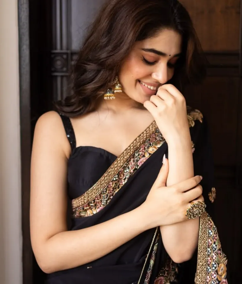krithi shetty