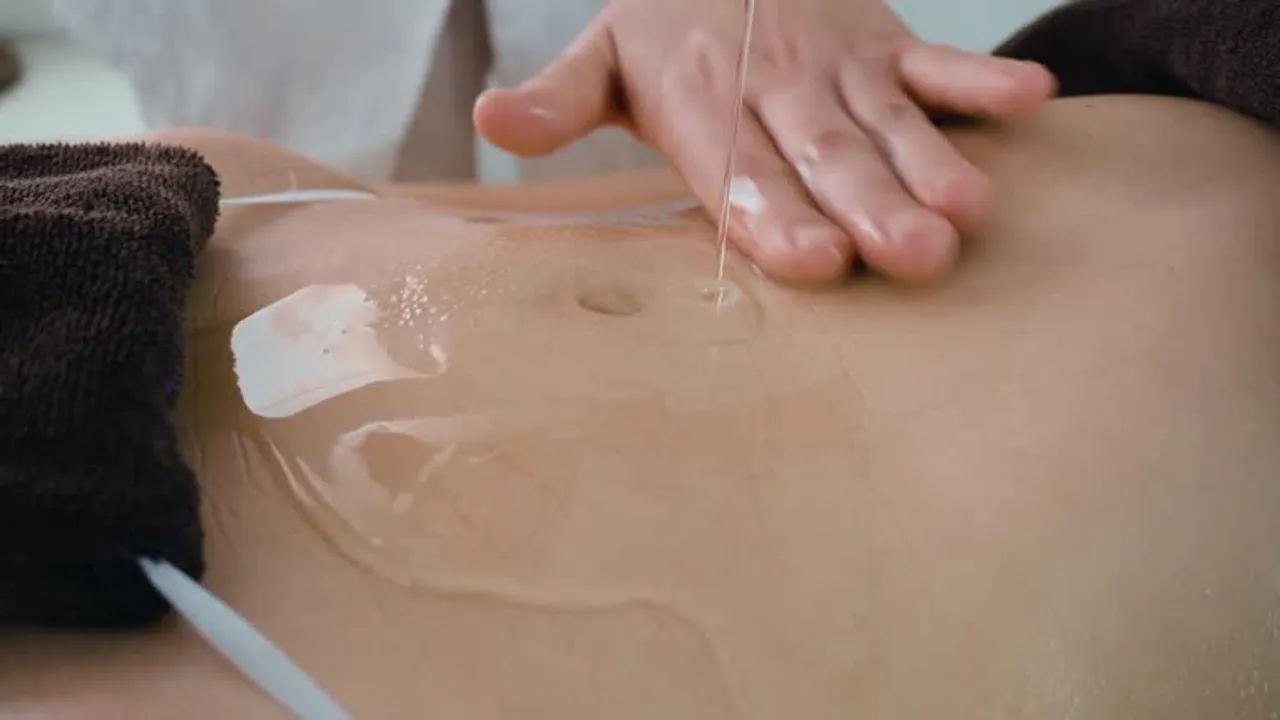 oil in navel