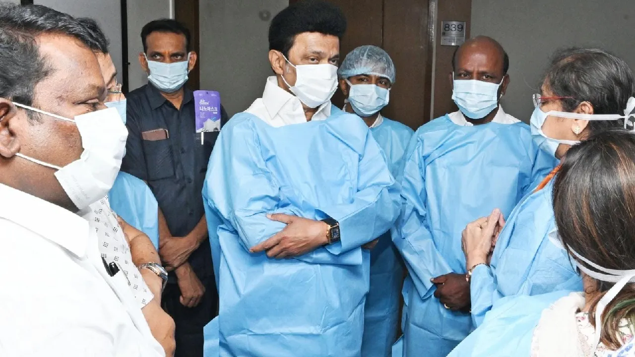 EVKS Elangovan health Condition TN CM MK Stalin check with doctors Tamil News