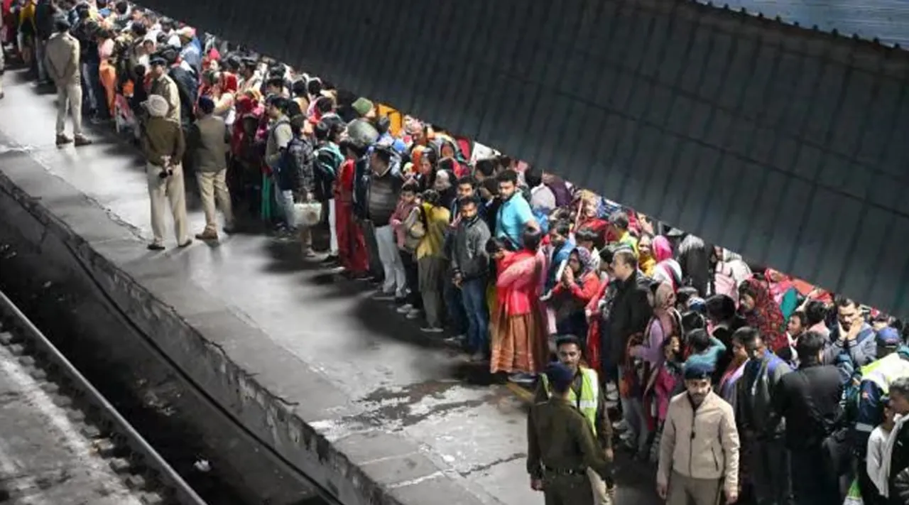 Delhi Railway