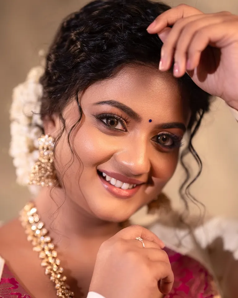 gomathi Priya Sunday Clicks