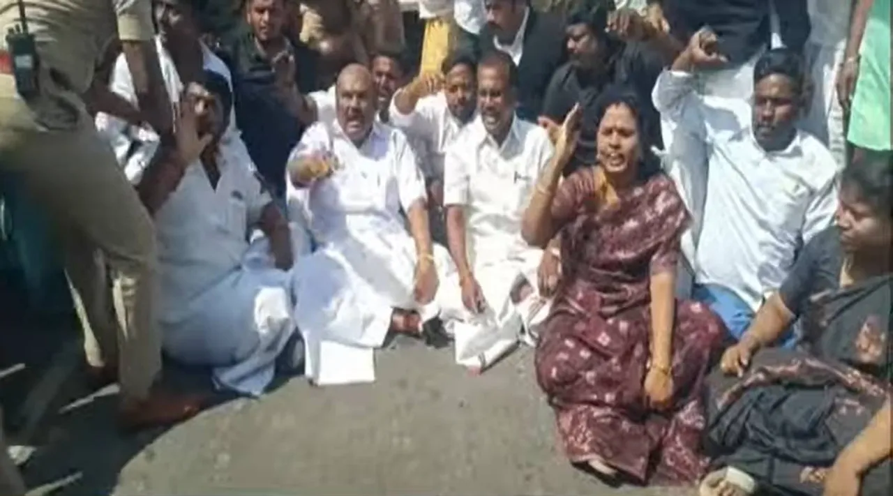 arrest Jayakumar