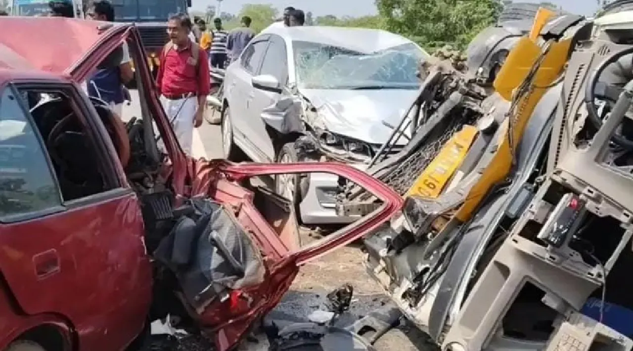 pudukkottai car accident TATA ACE 4 dead Tamil News 