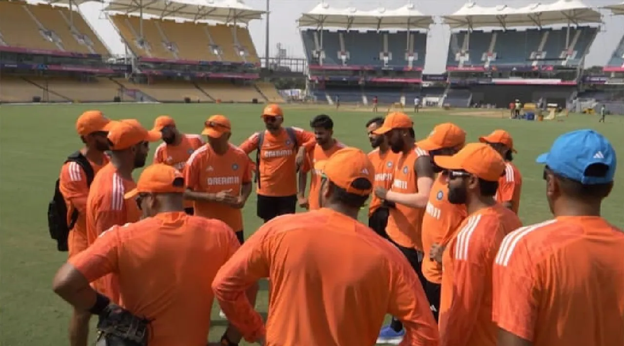 indian cricket team saffron jersey fans react in social media Tamil News 