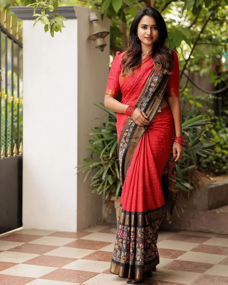 Janani Ashok Kumar 