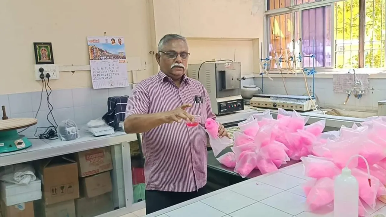 A temporary ban on the sale of cotton candy in Puducherry