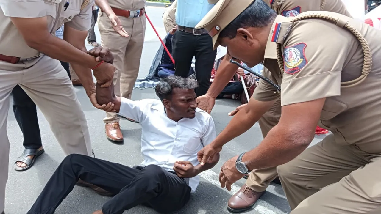 Students union protested in Trichy regarding NEET issue