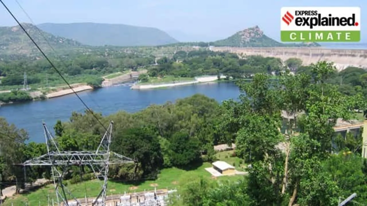 Mettur Dam in Tamil Nadu