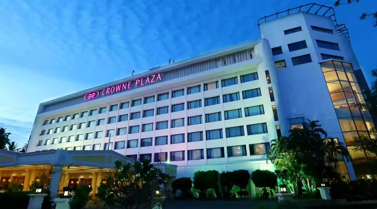 Crowne Plaza.jpg