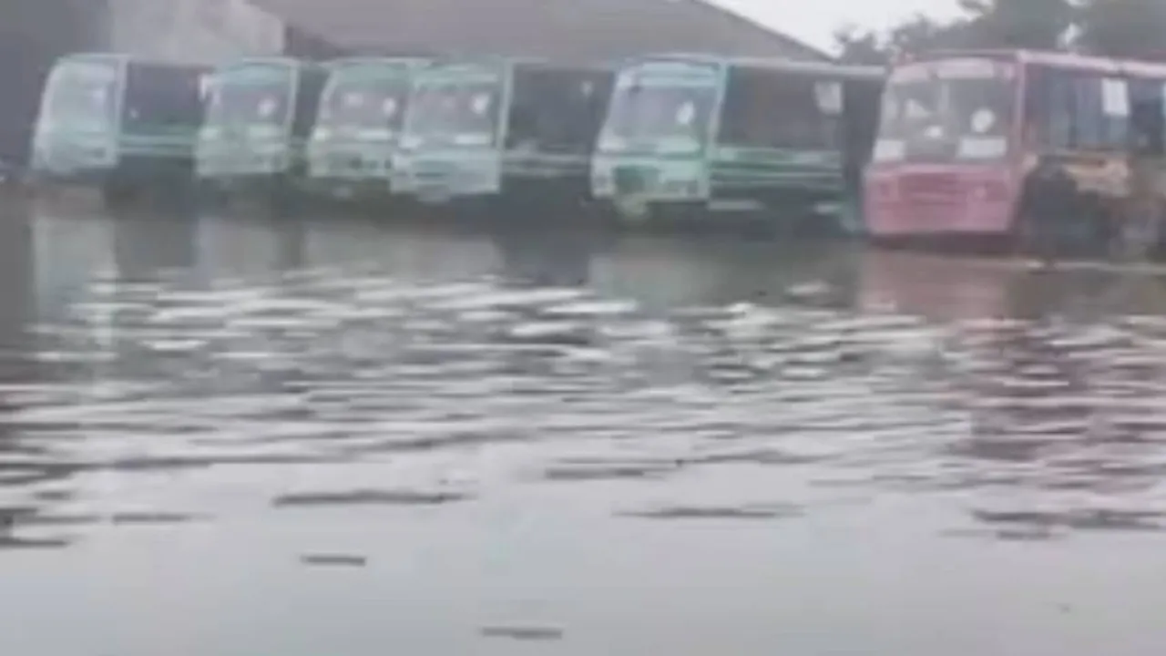 Buses in flood