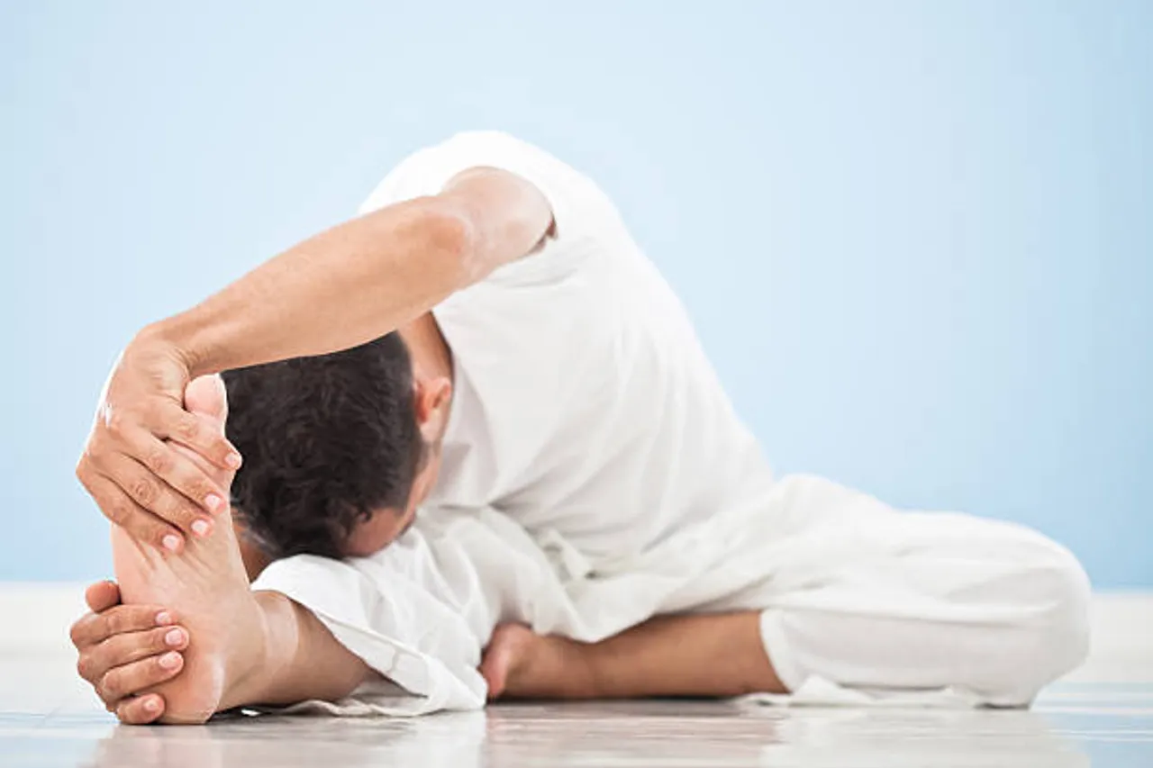 Janushirasana