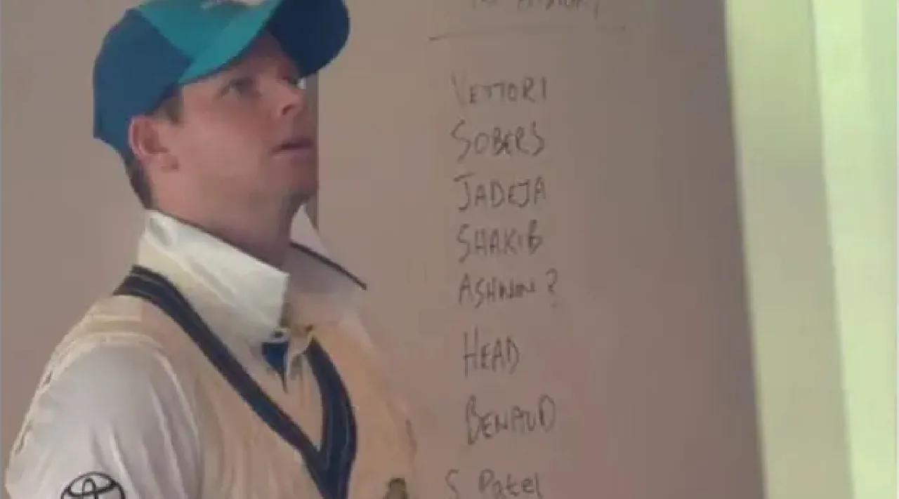 Greatest spin all rounders in Australian dressing room Image goes viral Tamil News 