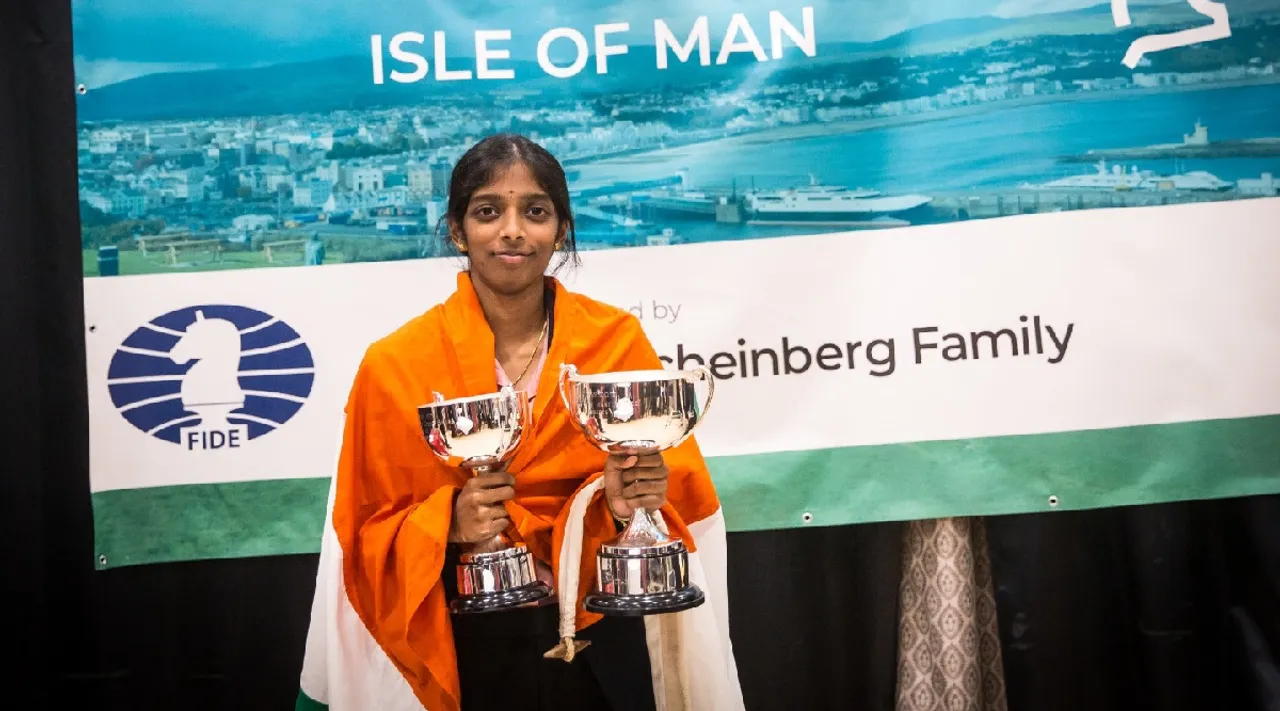 Vaishali R and Vidit Gujrathi claim titles at FIDE Grand Swiss chess event Tamil News 