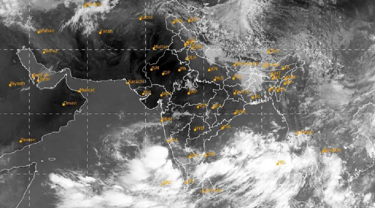 Remal Cyclone Depression Forming Over Bay of Bengal Brings Rainfall In West Bengal orecast updates in tamil 