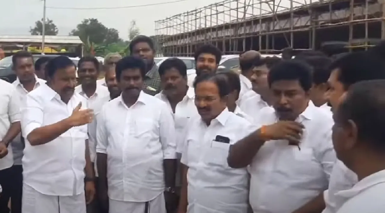 TN minister kn nehru orders over heavy rain Nellai mayor Saravanan to leave Salem Tamil News 