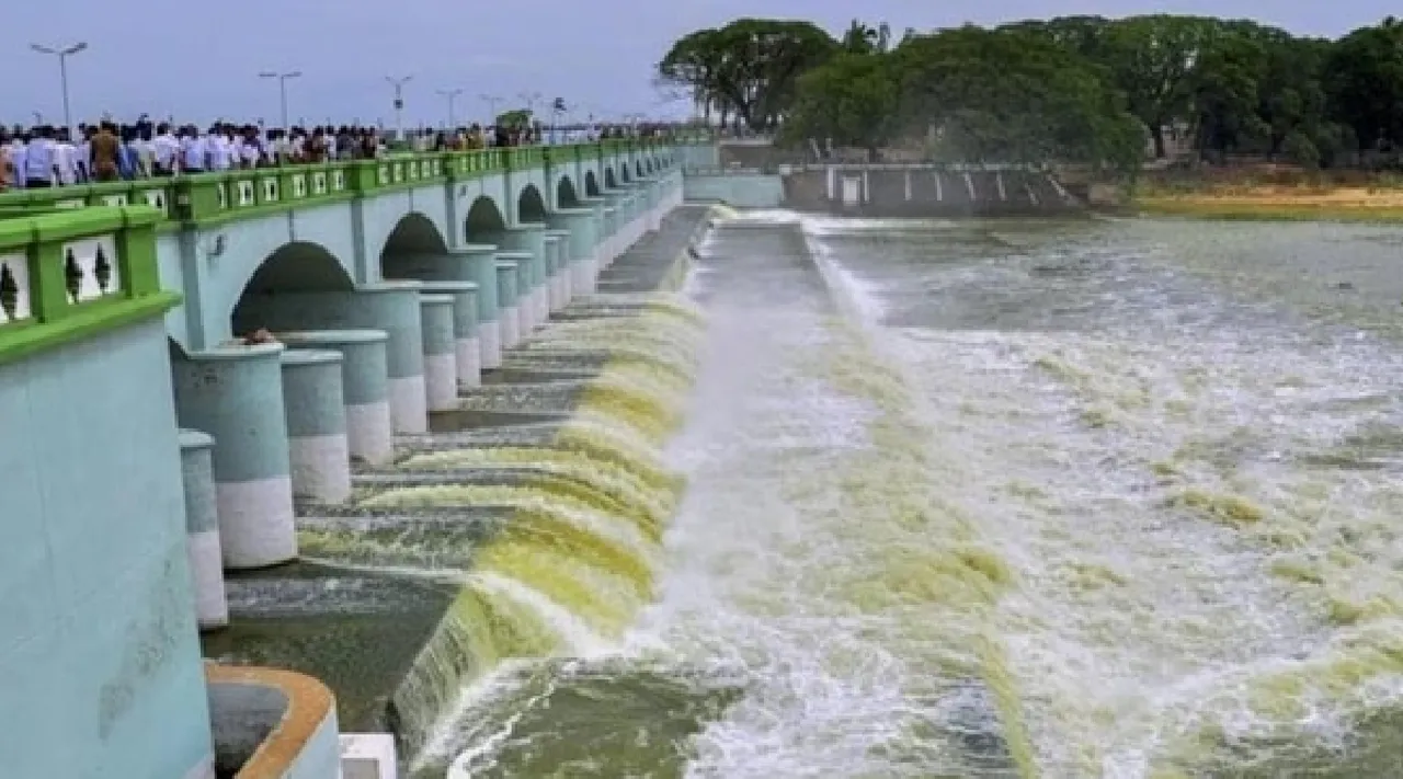 Karnataka govt authorities on cauvery water dispute at Delhi meeting Tamil News 