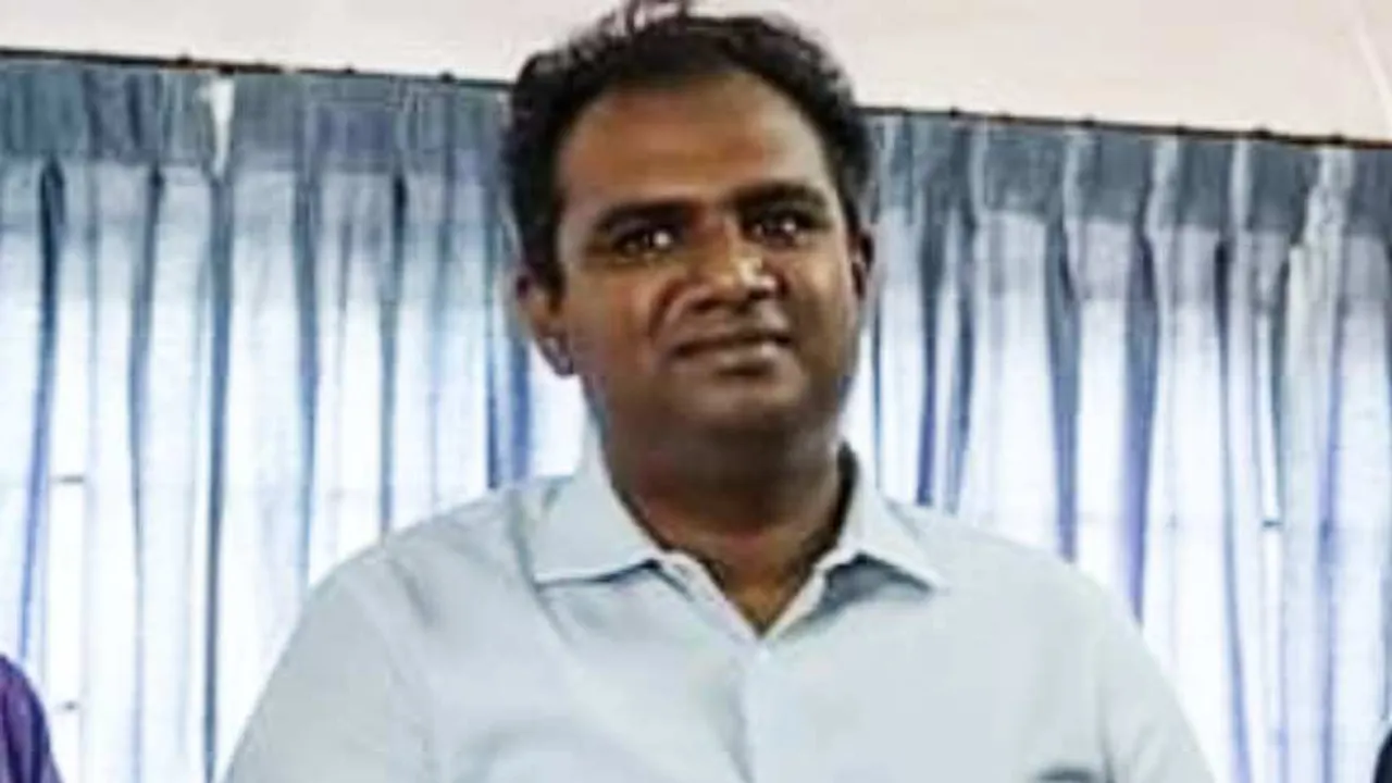 Aneesh Sekhar IAS