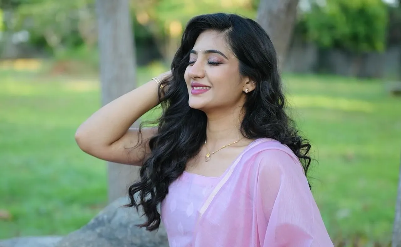 Hima Bindhu Organza