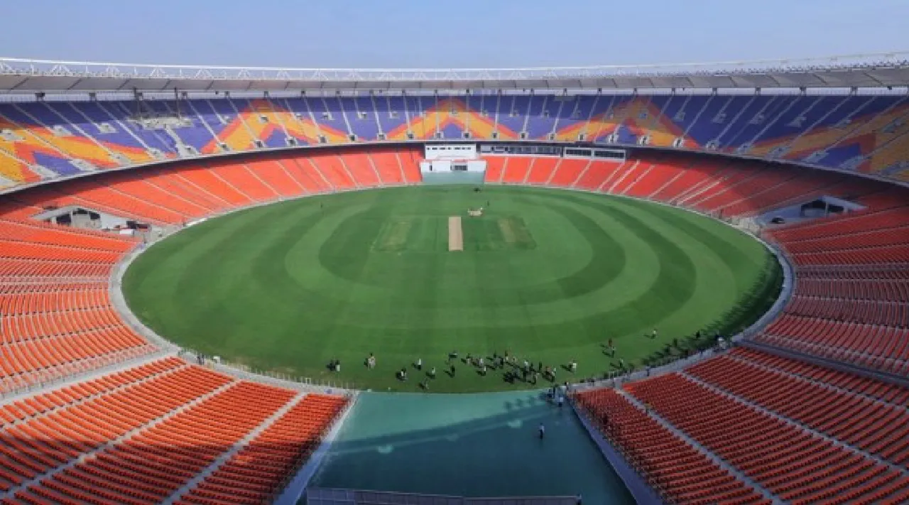 India vs Australia CWC 2023 final Weather Forecast and Pitch Report Ahmedabad Tamil News 
