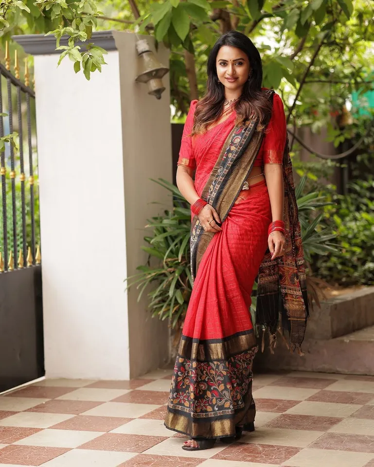 Janani Ashok Kumar 