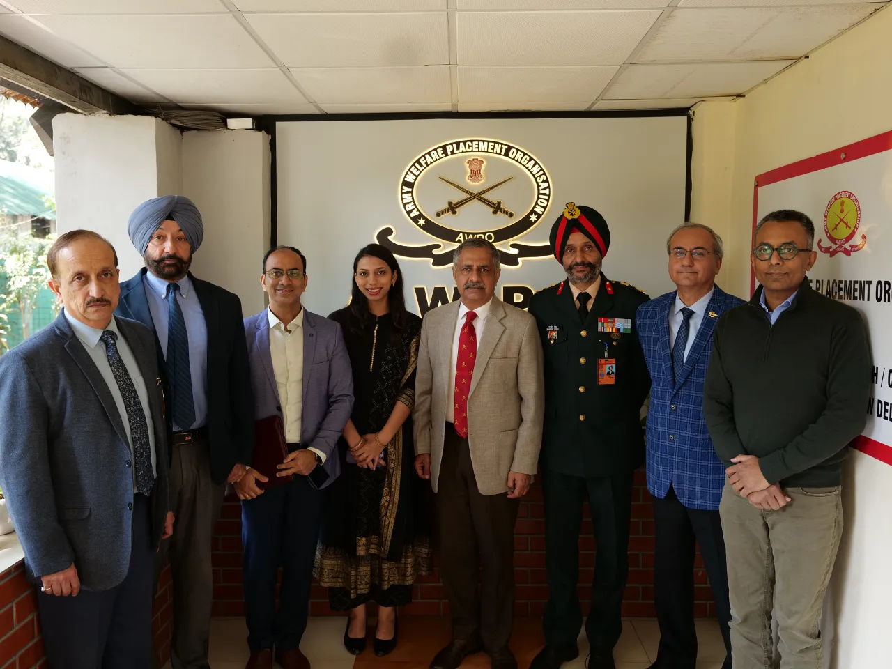 (L-R)Col Anurag Sharma ,Col Kanwaljit Singh Uppal, upGrad Ankur Razdan and team, Major General Ajay Singh Chauhan, Brigadier Mandeep Singh, Col. Gur Pratap singh, and upGrad Enterprise CEO Srikanth Iyengar