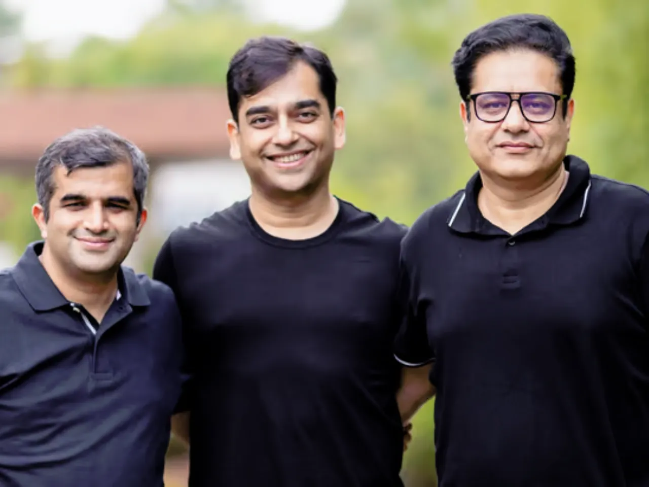  Amit Prabhu, Abhishek Ganguly, and Atul Bajaj 