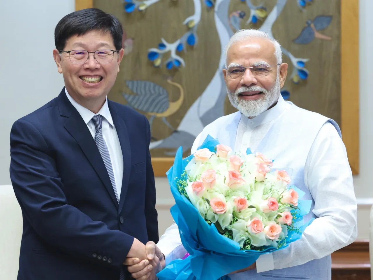 PM Modi meets Foxconn Chairman Young Liu