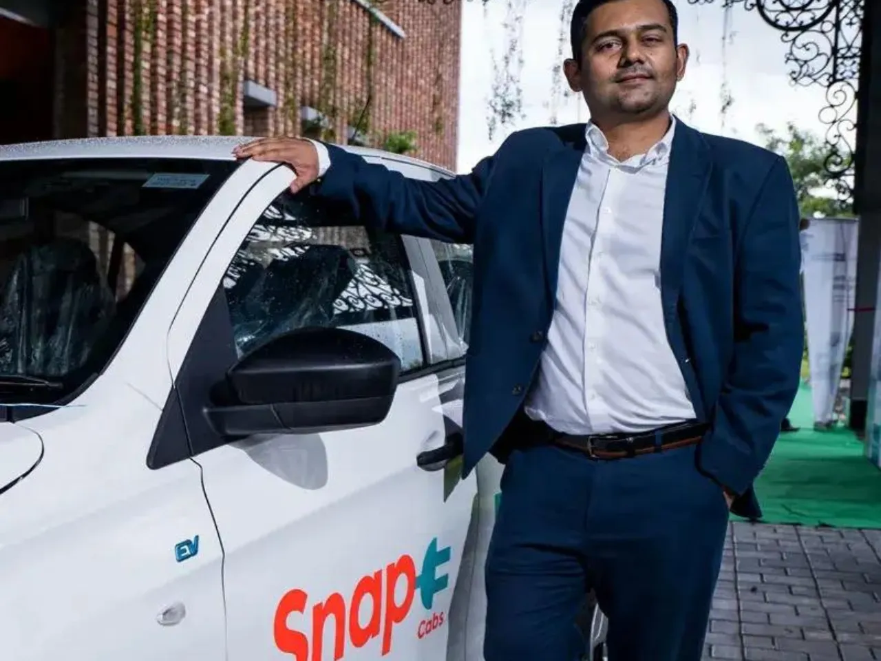 Mayank Bindal, Co-founder & CEO of Snap-E Cabs