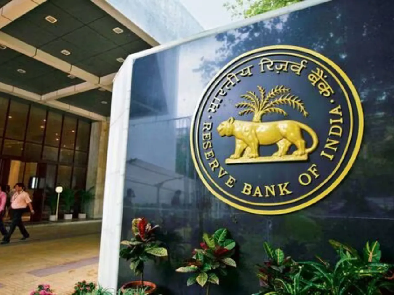 RBI disallows DLG agreements in P2P lending space