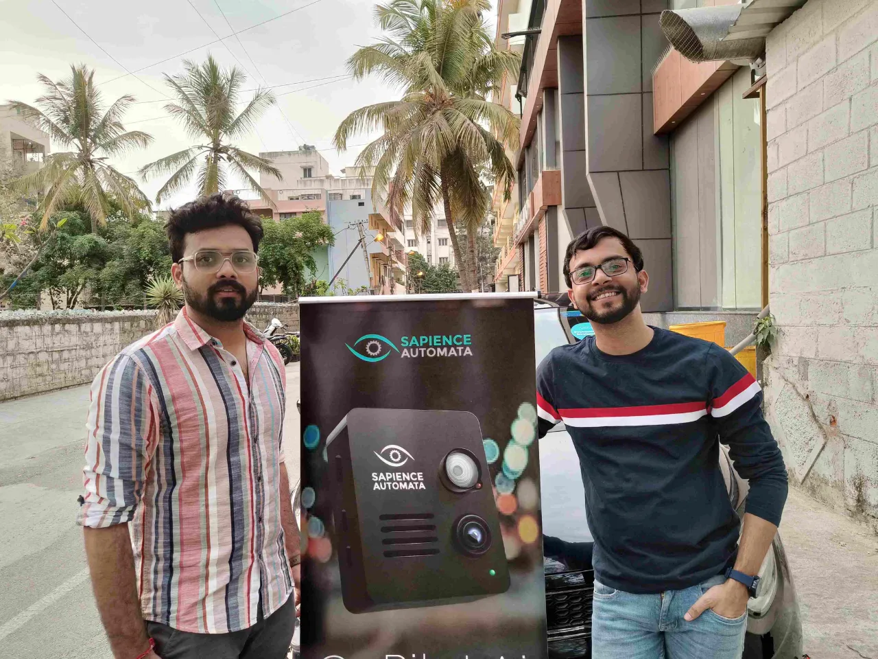 (L-R) Unmesh Dabhade Co-Founder and Product Head, Satyajit Neogi, the founder, Chief Executive and Technology Officer, Sapience Automata