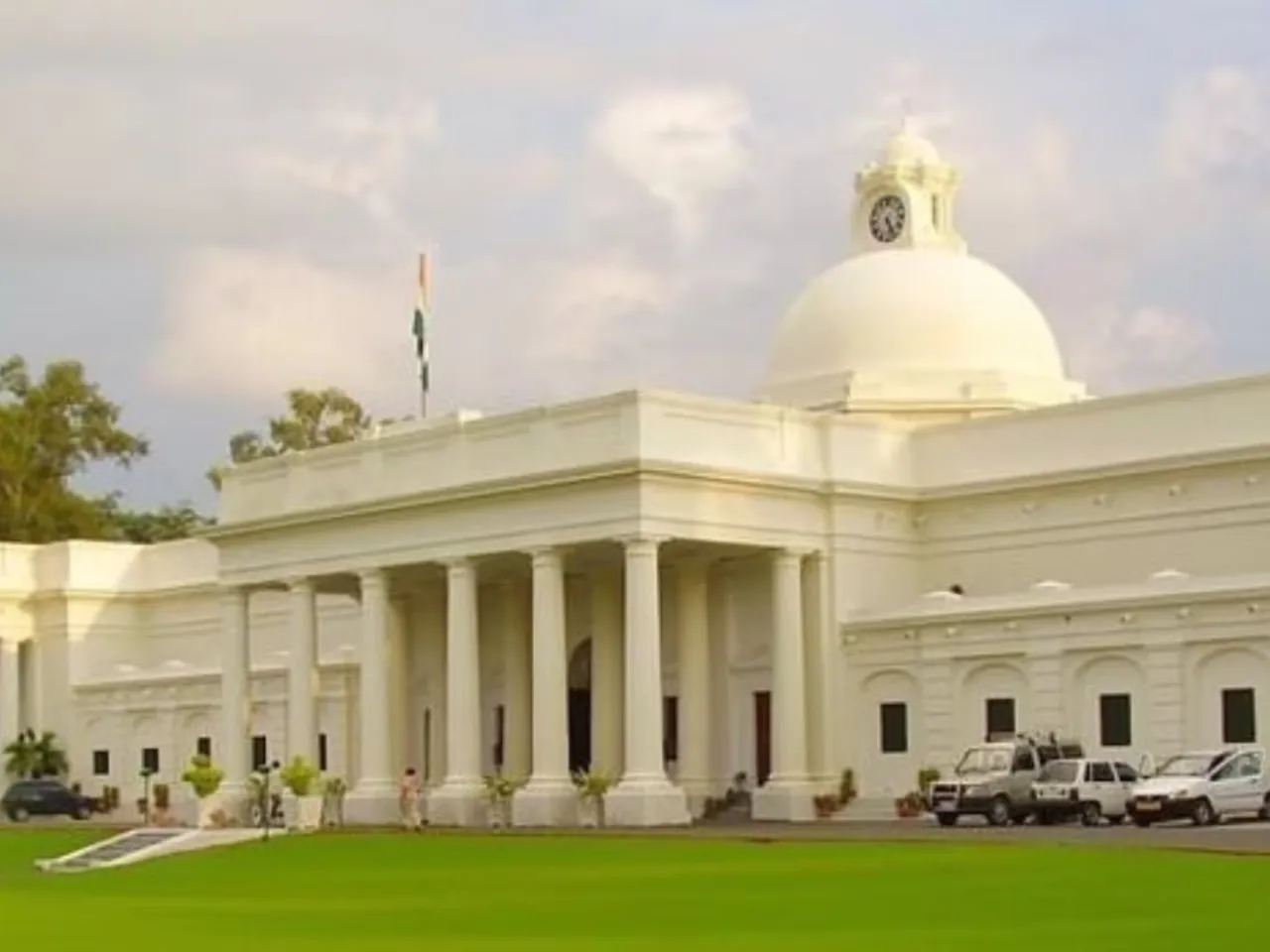 IIT Roorkee partners with IIRS Dehradun to elevate Space Science and Technology in India