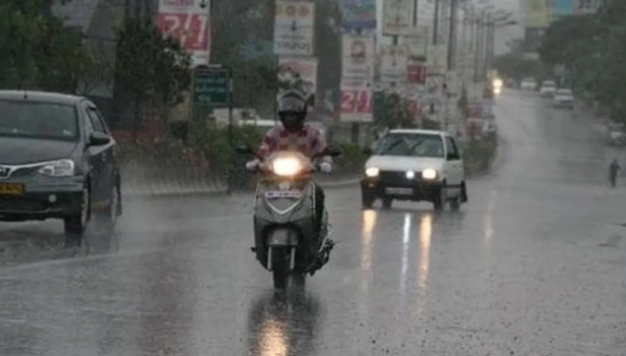 സംസ്ഥാനത്ത് ഇന്നും മഴ കനക്കും; വിവിധ ജില്ലകളിൽ യെല്ലോ അലർട്ട്