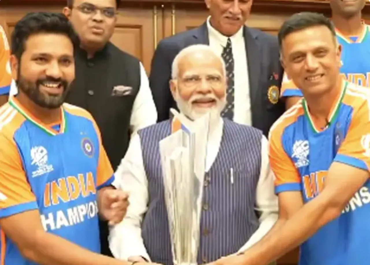 modi with cricket