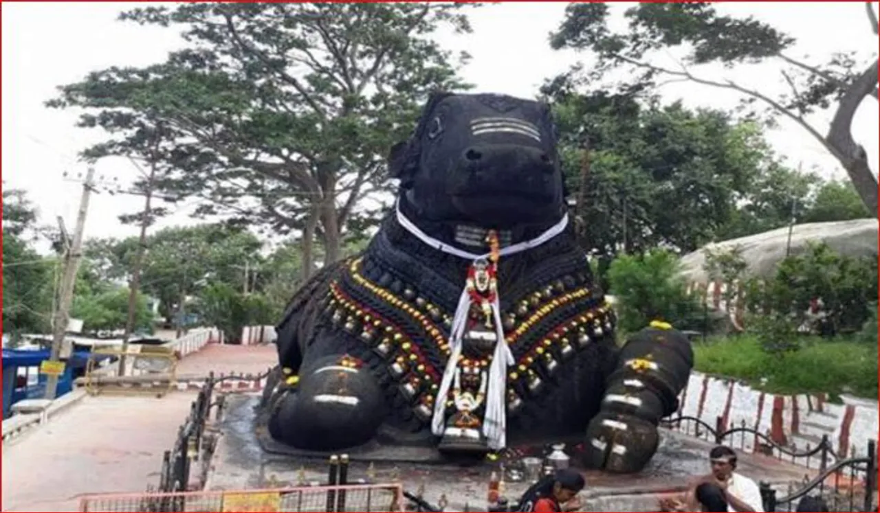 ശിവക്ഷേത്രങ്ങളില്‍ നന്ദി ഭഗവാന്‍ ഒരു കാല്‍ മാത്രം നീട്ടി വെച്ചിരിക്കുന്നതിന് പിന്നിലെ ഐതീഹ്യം