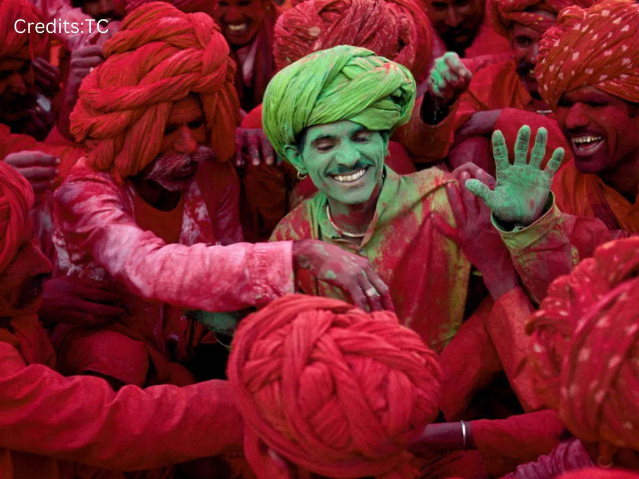 Immerse yourself into the world of Holi Folk Songs with these classic tunes!