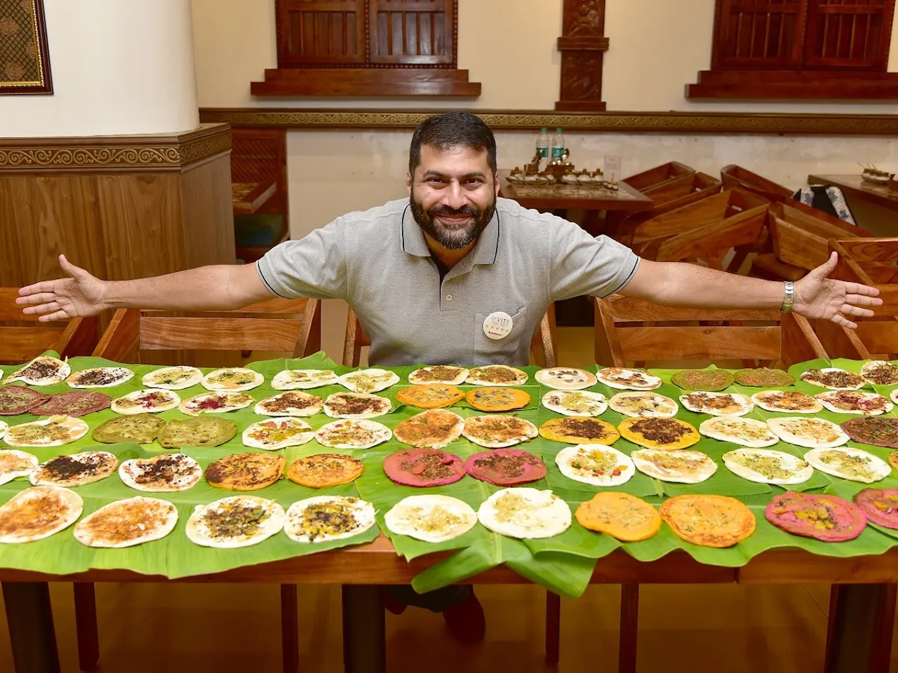 Kamats Legacy's chef makes 150 dosas on World's Dosa Day!