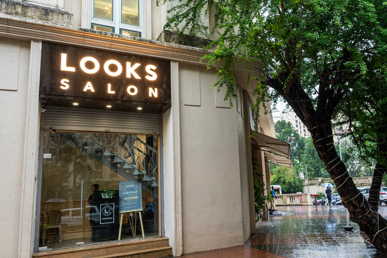 Looks Salon Expands its chain with New Salons in Goregaon and Powai