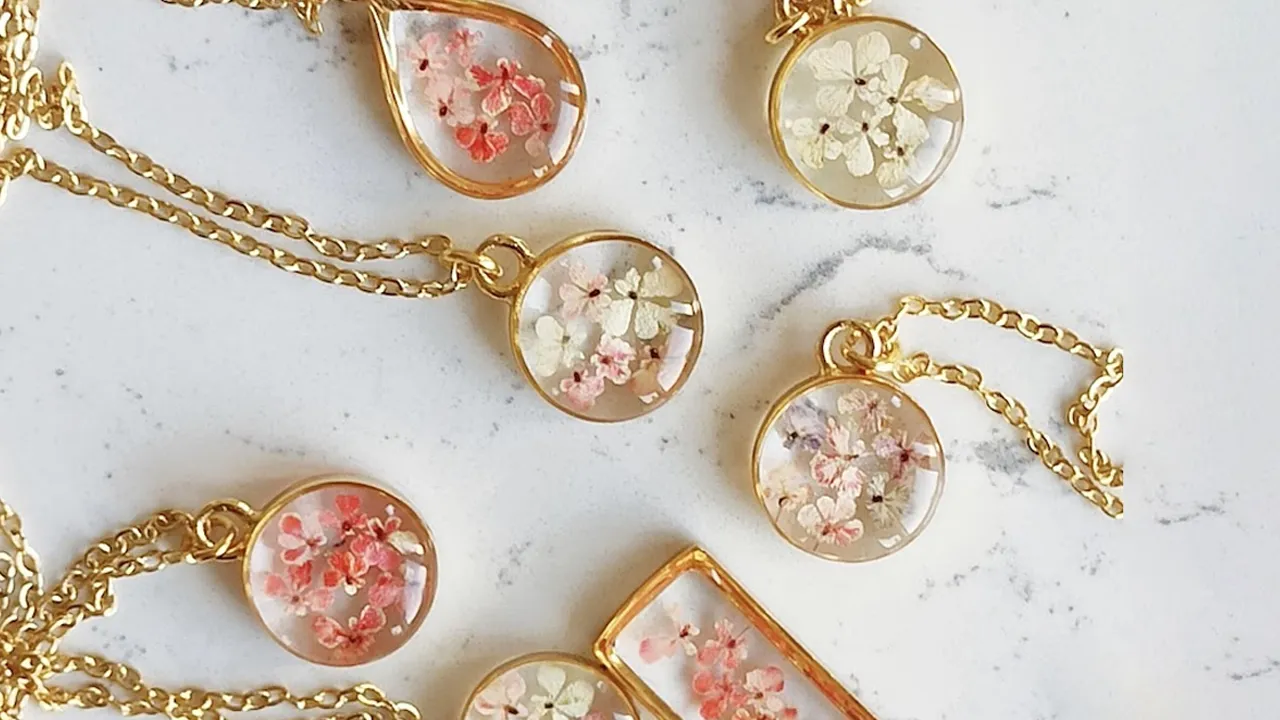 Here's Where you can Get your Hands on Some Trendy Resin Jewellery