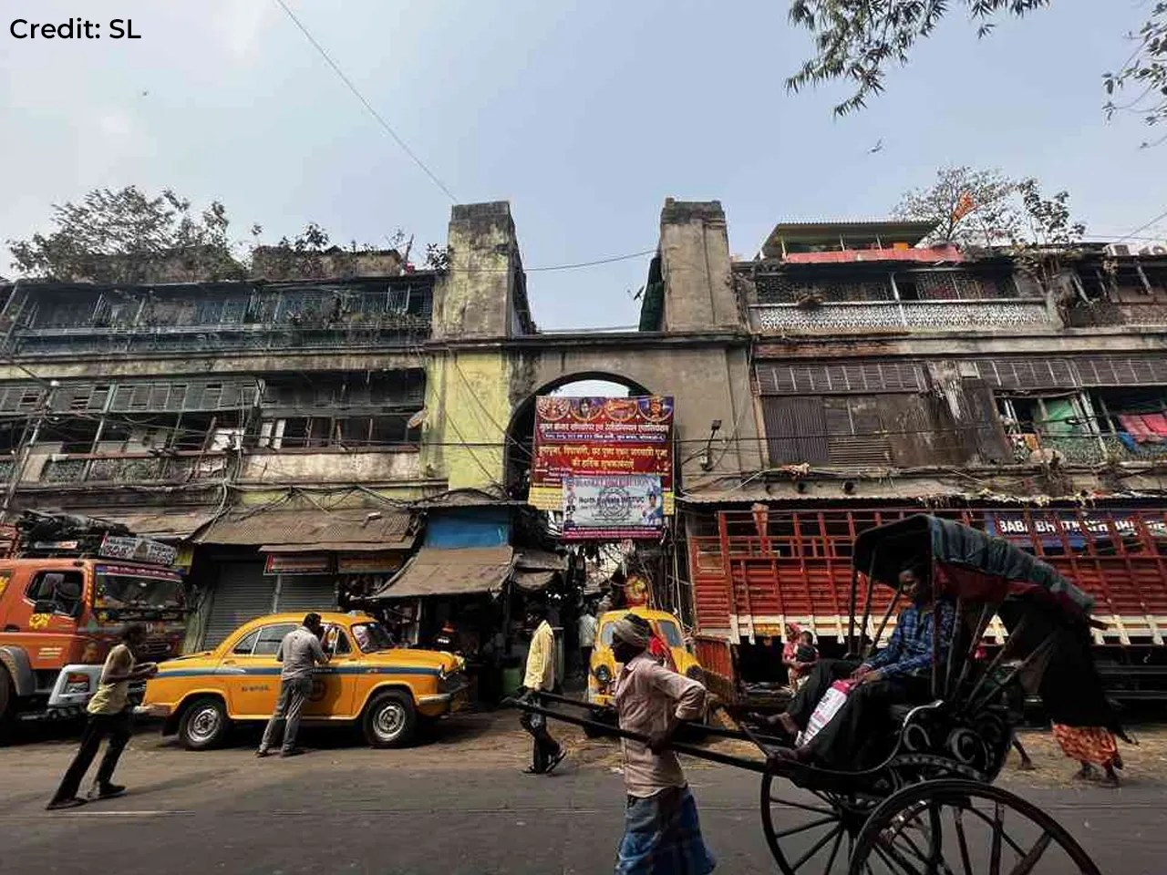 Tracing Natun Bazar in Kolkata and its history with Sandesh!