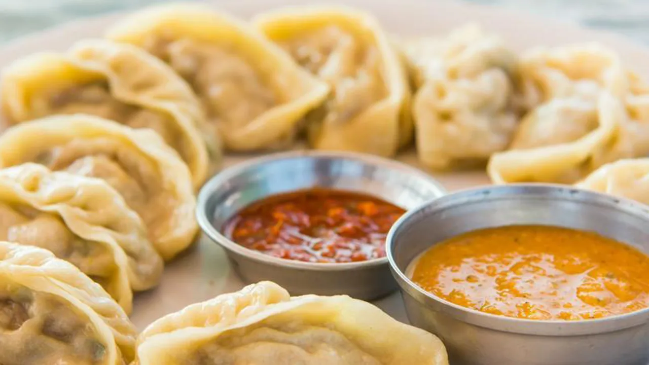 momos