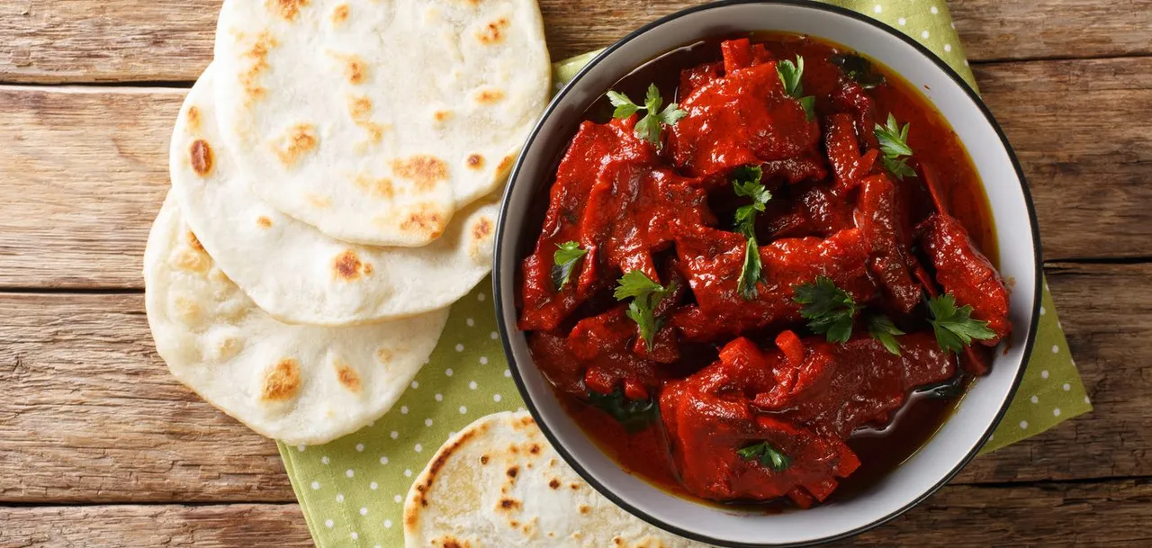 We dare you to try these oh-so-hot and spicy Indian dishes!