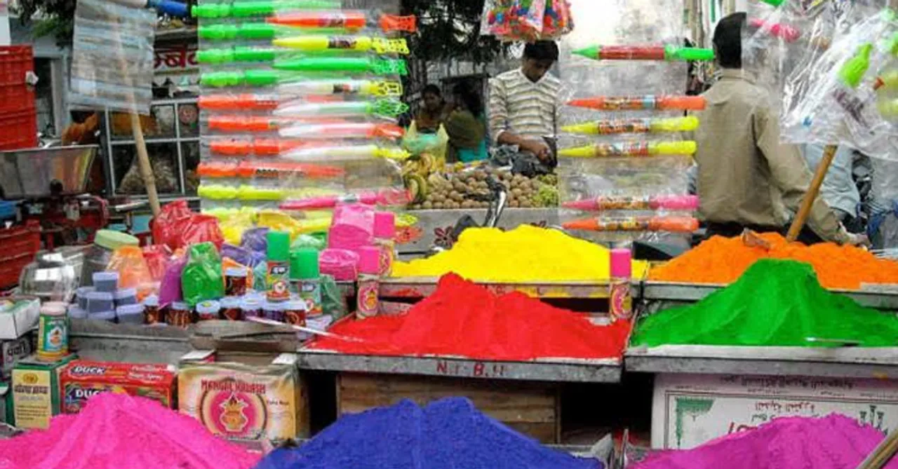 Shop all the Holi essentials from these markets in Delhi!